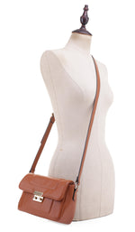 FC20347 Flap Hardware Lock Crossbody Bag